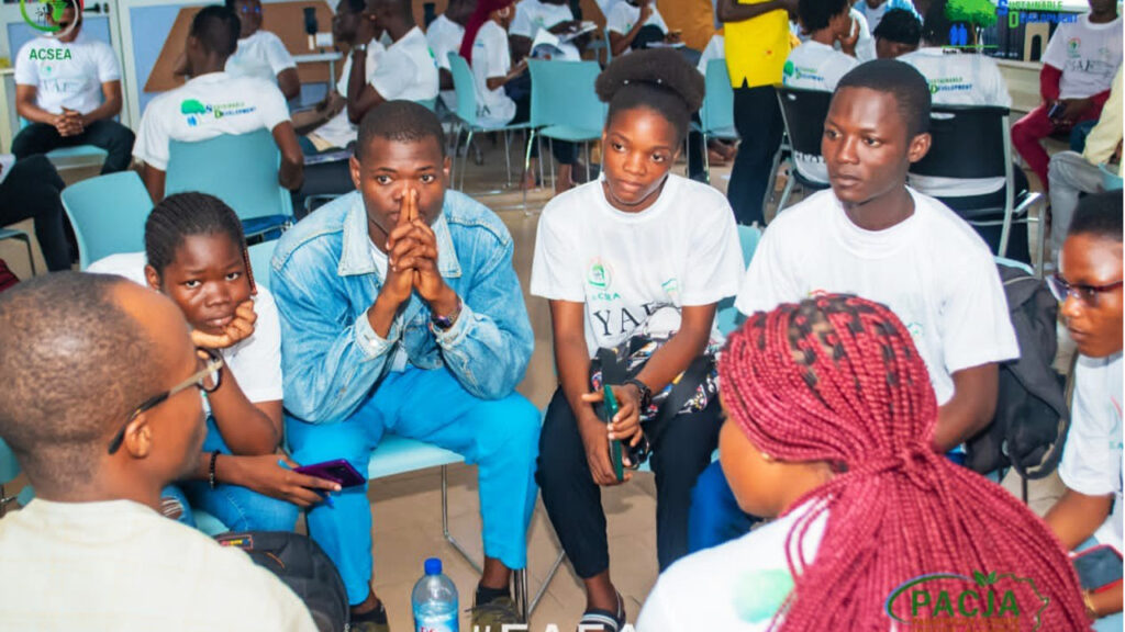 Discussions de l’adaptation au changement climatique.